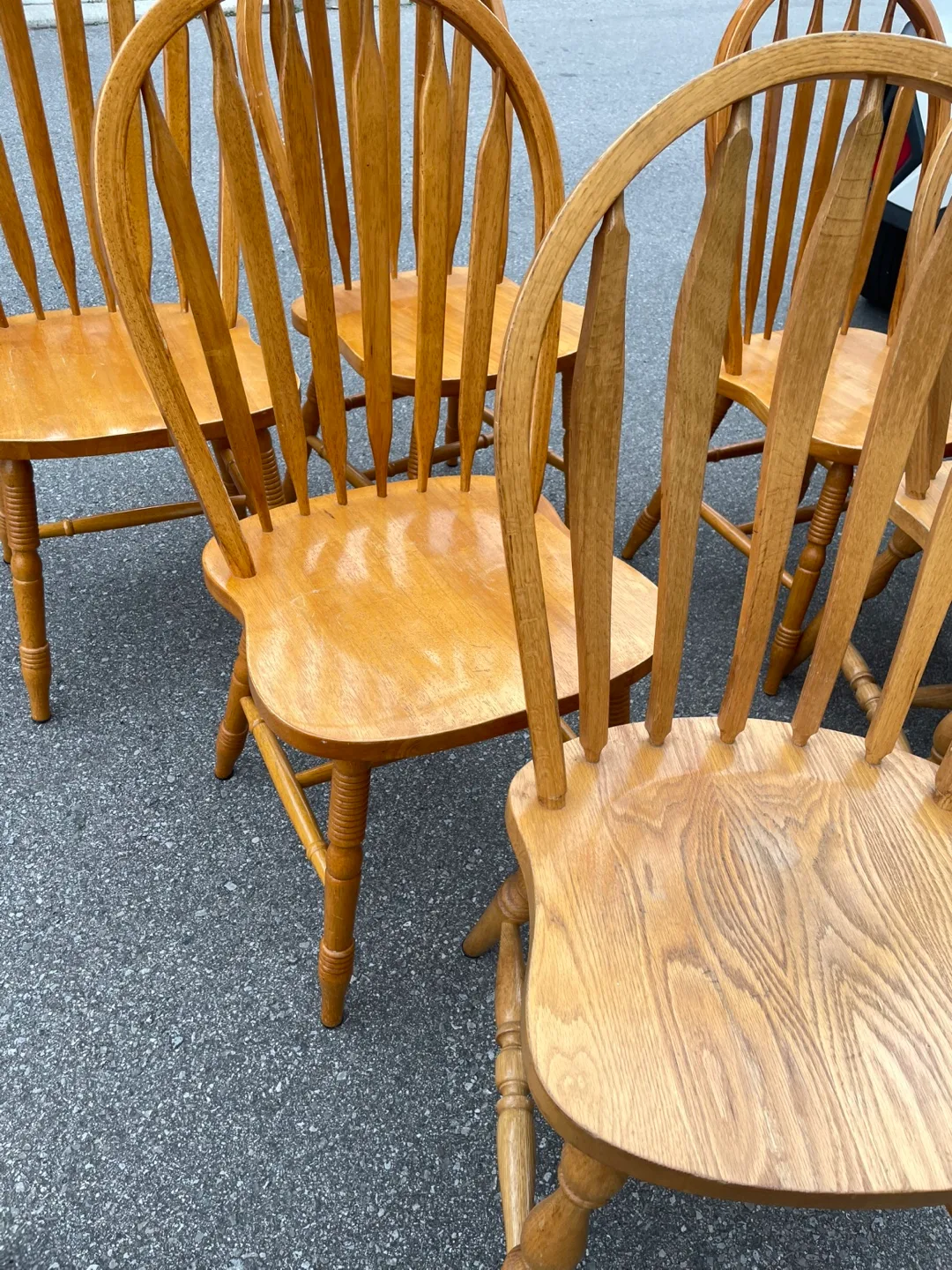 Wooden Dining Table with 6 Chairs image indicator(5)