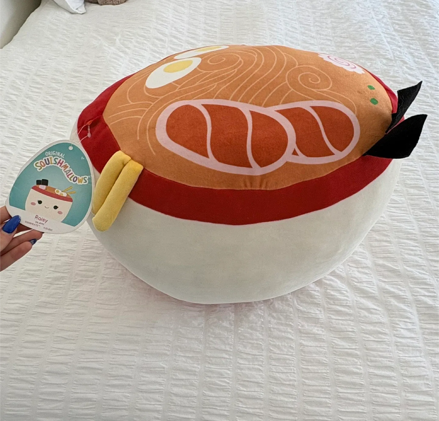 Squishmallows Roly Ramen Bowl Plush image indicator(3)
