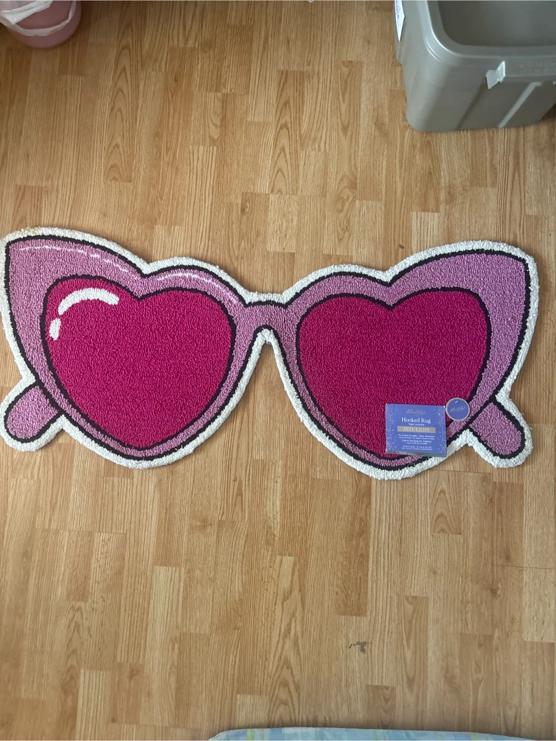 Maddy's Hooked Rug - Sunglasses Shape thumbnail