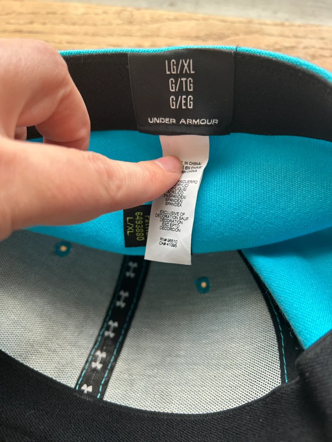 Under Armour Fitted Hat - L/XL image indicator(3)