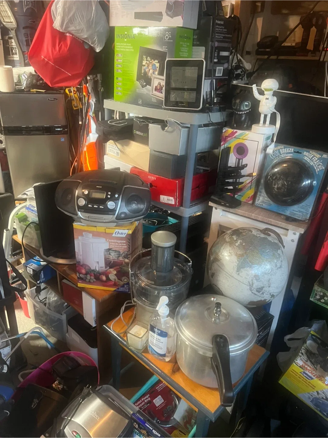 For moving sales every day 2 pm to 6 pm image indicator(3)