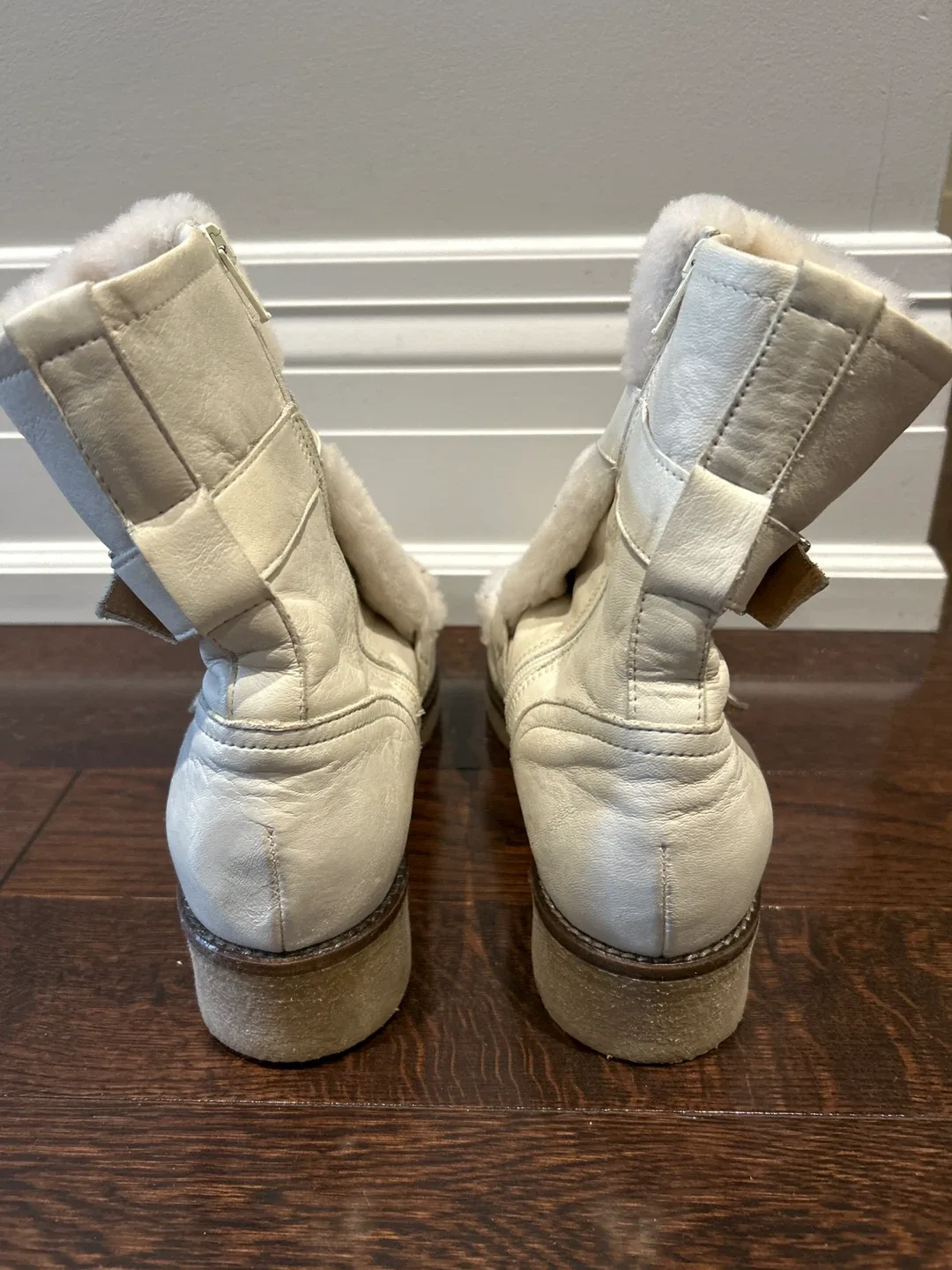 Cream Leather Boots Size 41 image indicator(2)