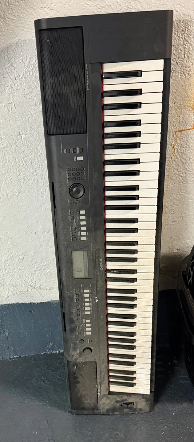 Yamaha NP-V60 Digital Piano Keyboard