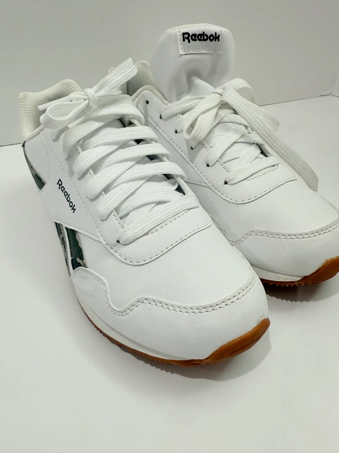 Reebok Royal Glide White Shoes - Size 6 image indicator(3)
