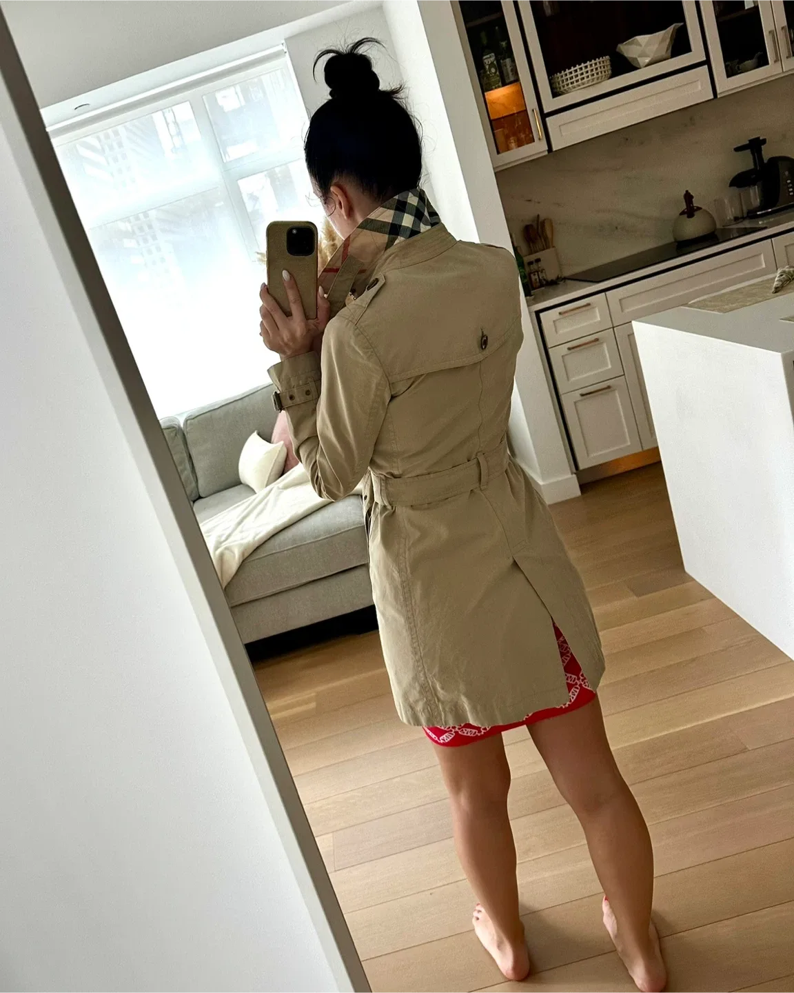 Burberry Trench Coat - Women's image indicator(3)