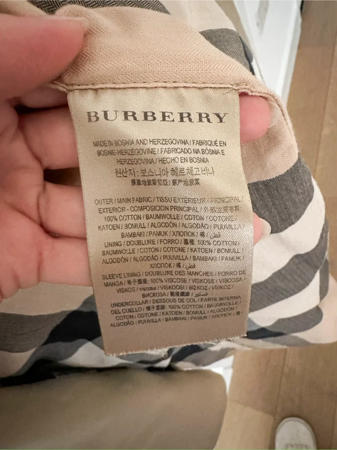Burberry Trench Coat - Women's image indicator(7)