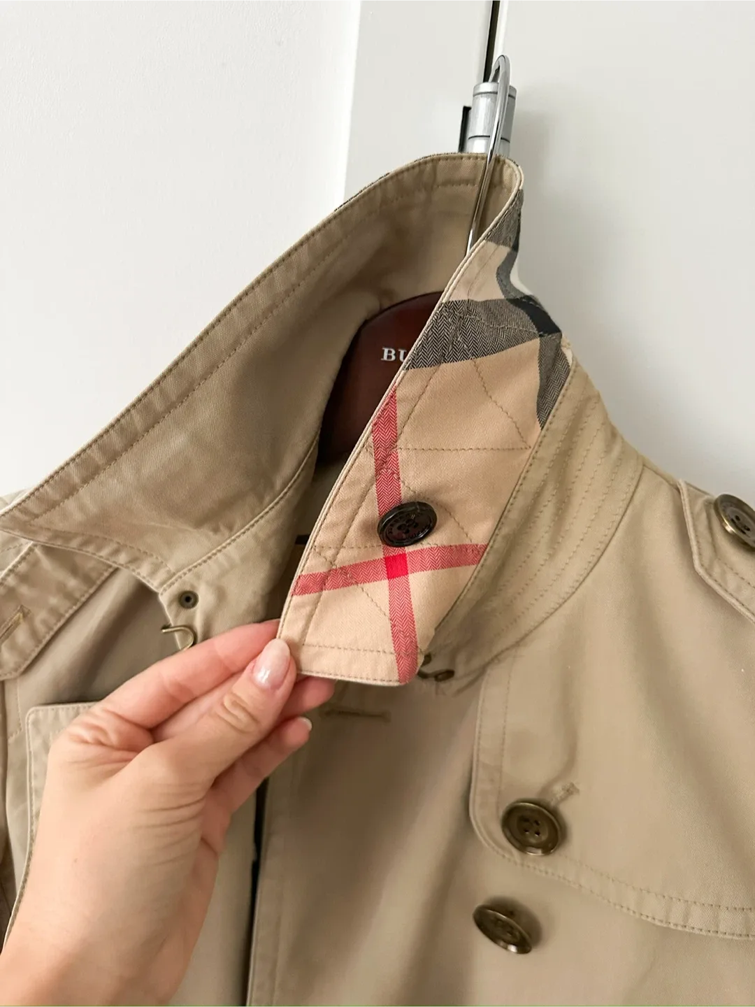 Burberry Trench Coat - Women's image indicator(10)