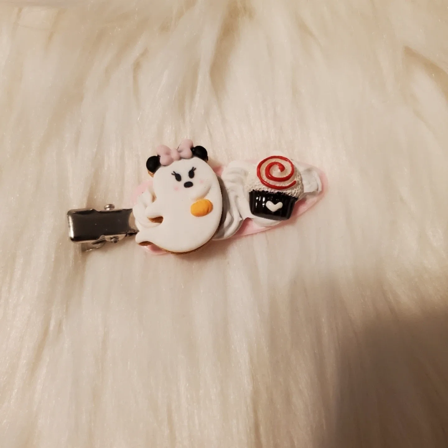 Cute Ghost & Cupcake Hair Clip image indicator(2)