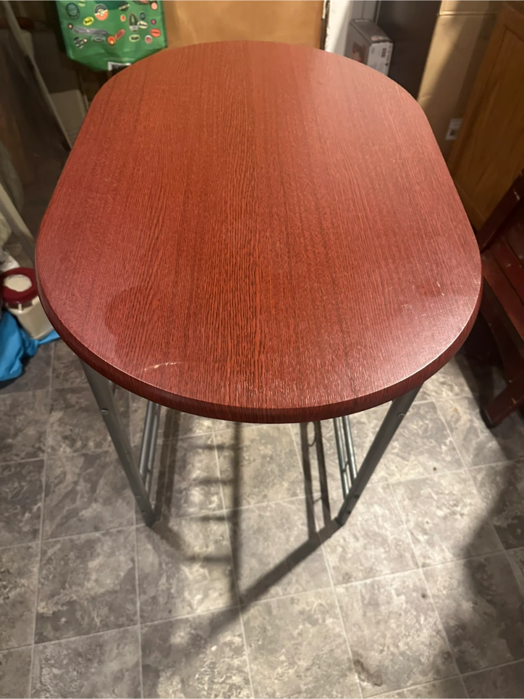 Red Oval Pub Table - photo 3