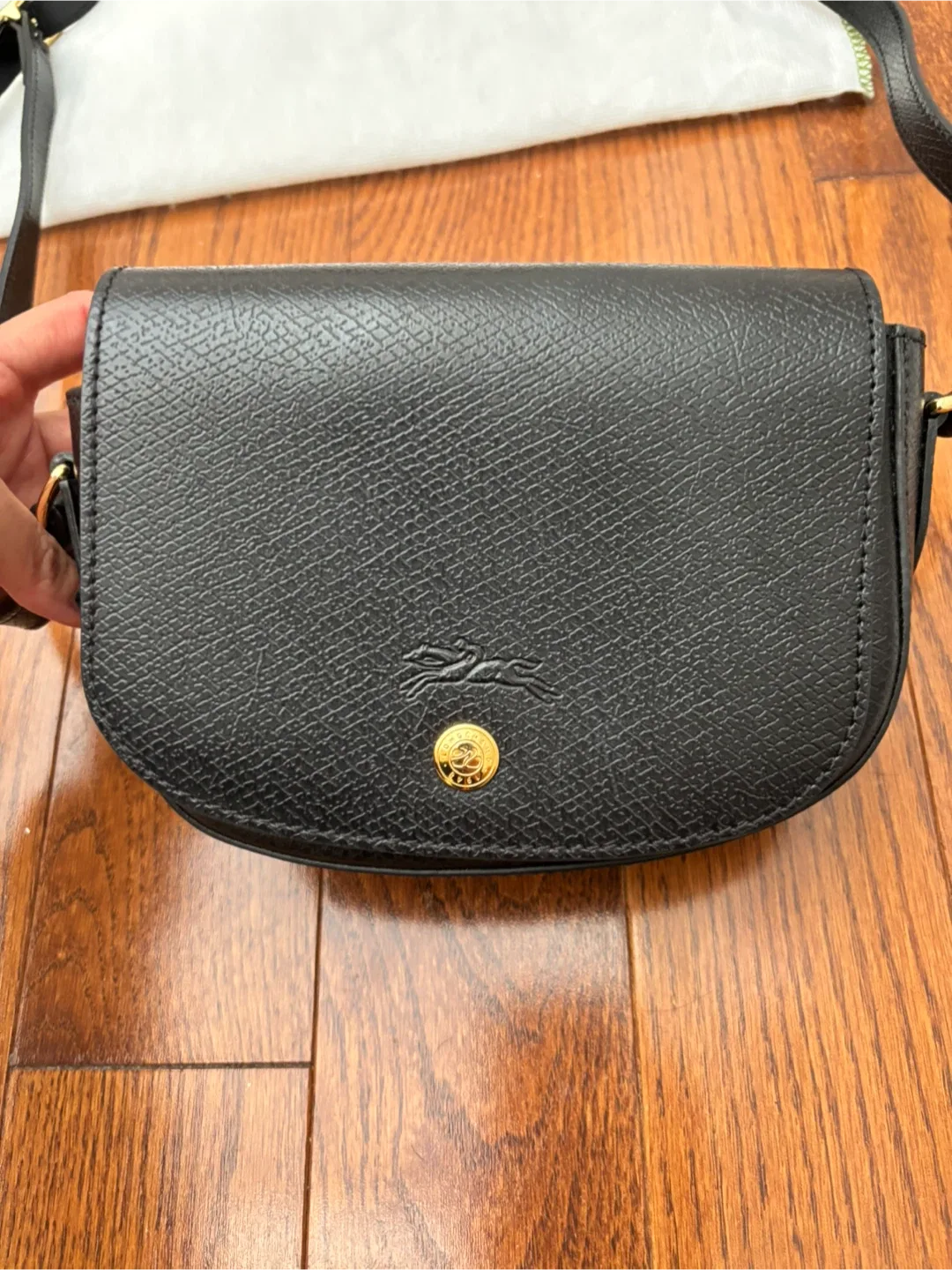 Longchamp S Épure Logo-Debossed Crossbody Bag - Black Leather image indicator(4)