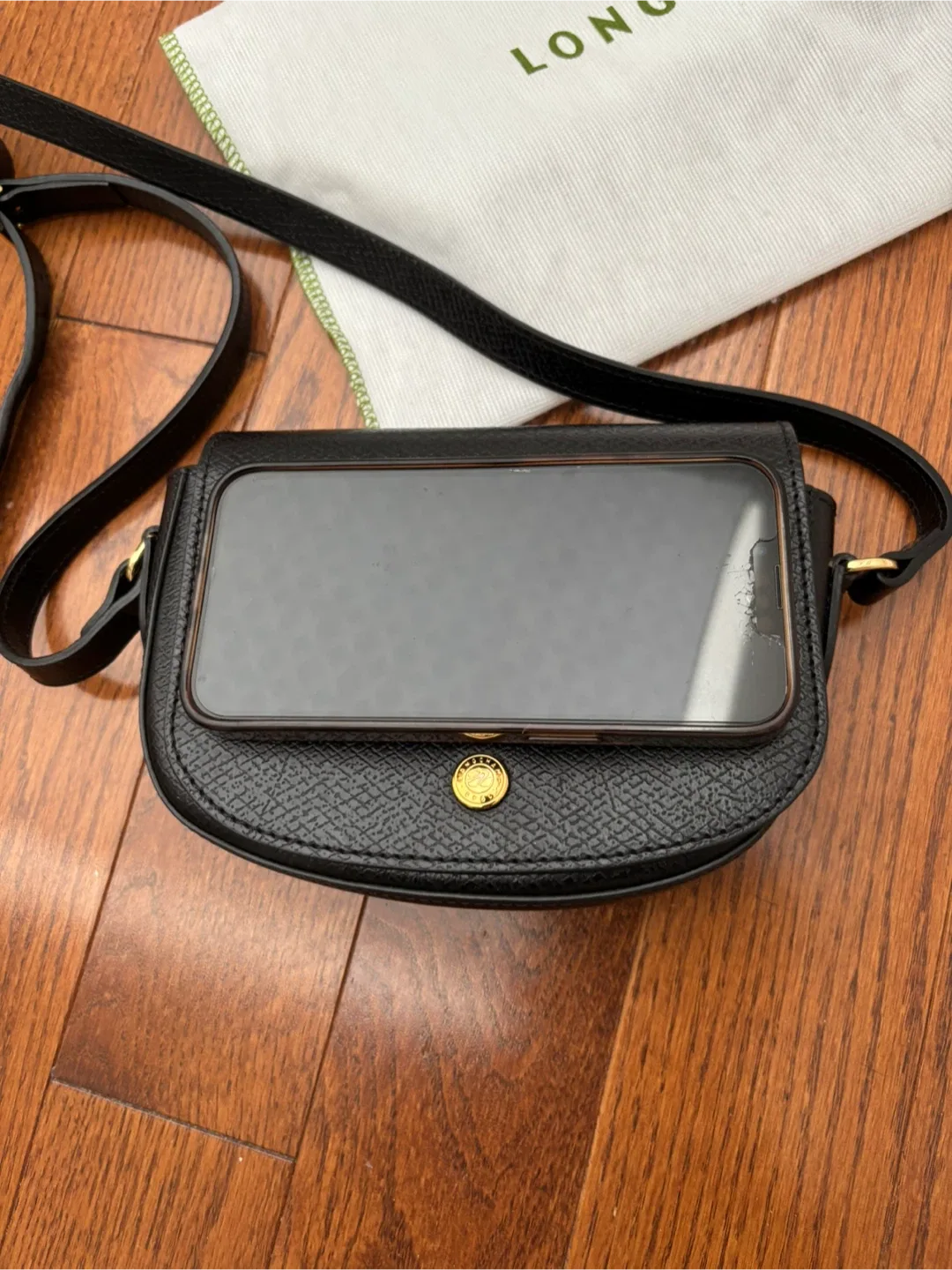 Longchamp S Épure Logo-Debossed Crossbody Bag - Black Leather image indicator(9)