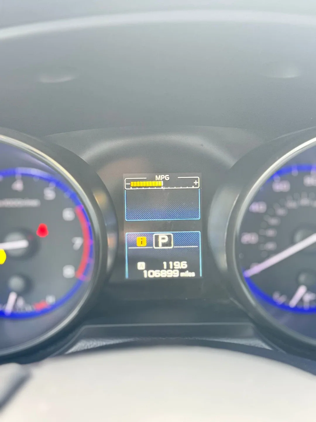 2017 Subaru Legacy Sedan Premium Must Sell Tonight image indicator(9)