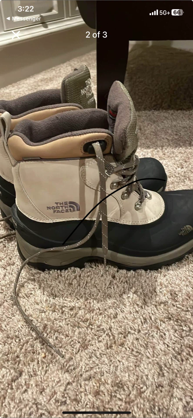 The North Face Waterproof Winter Boots - photo 2