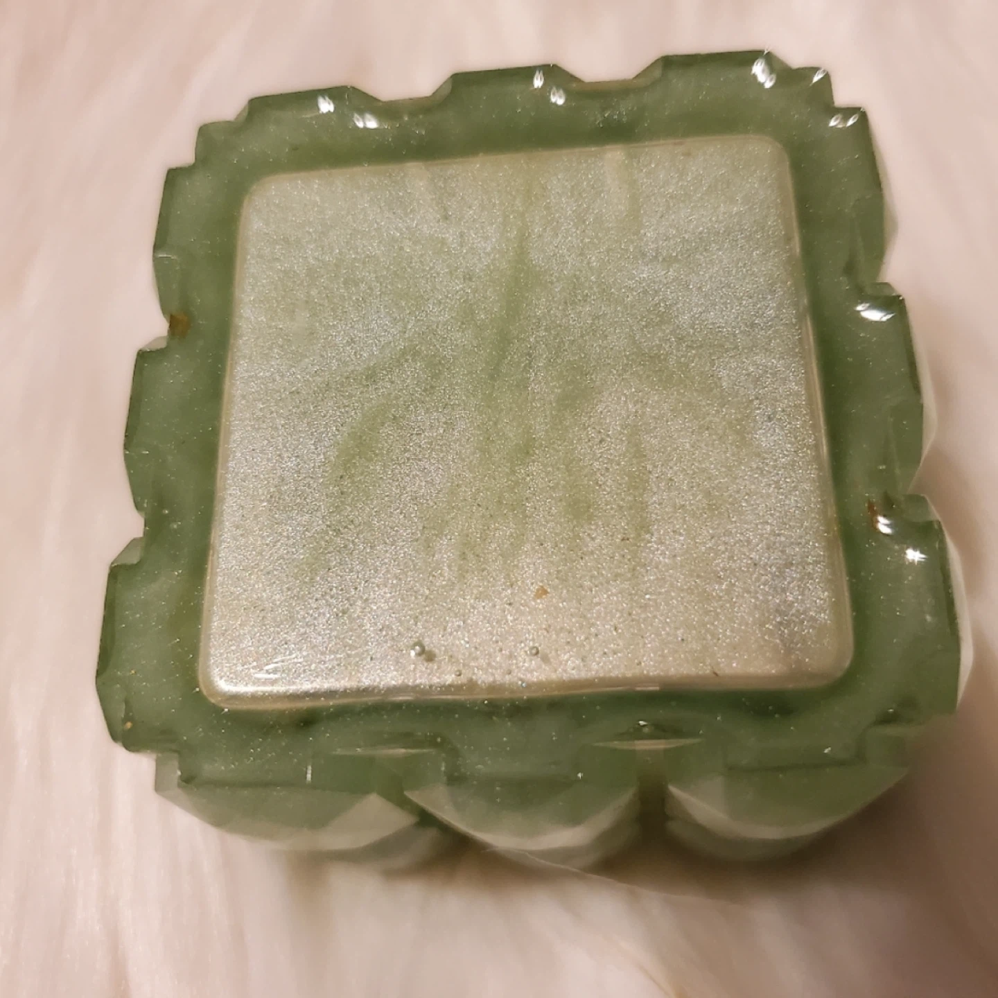 Green Resin Trinket Box - photo 3
