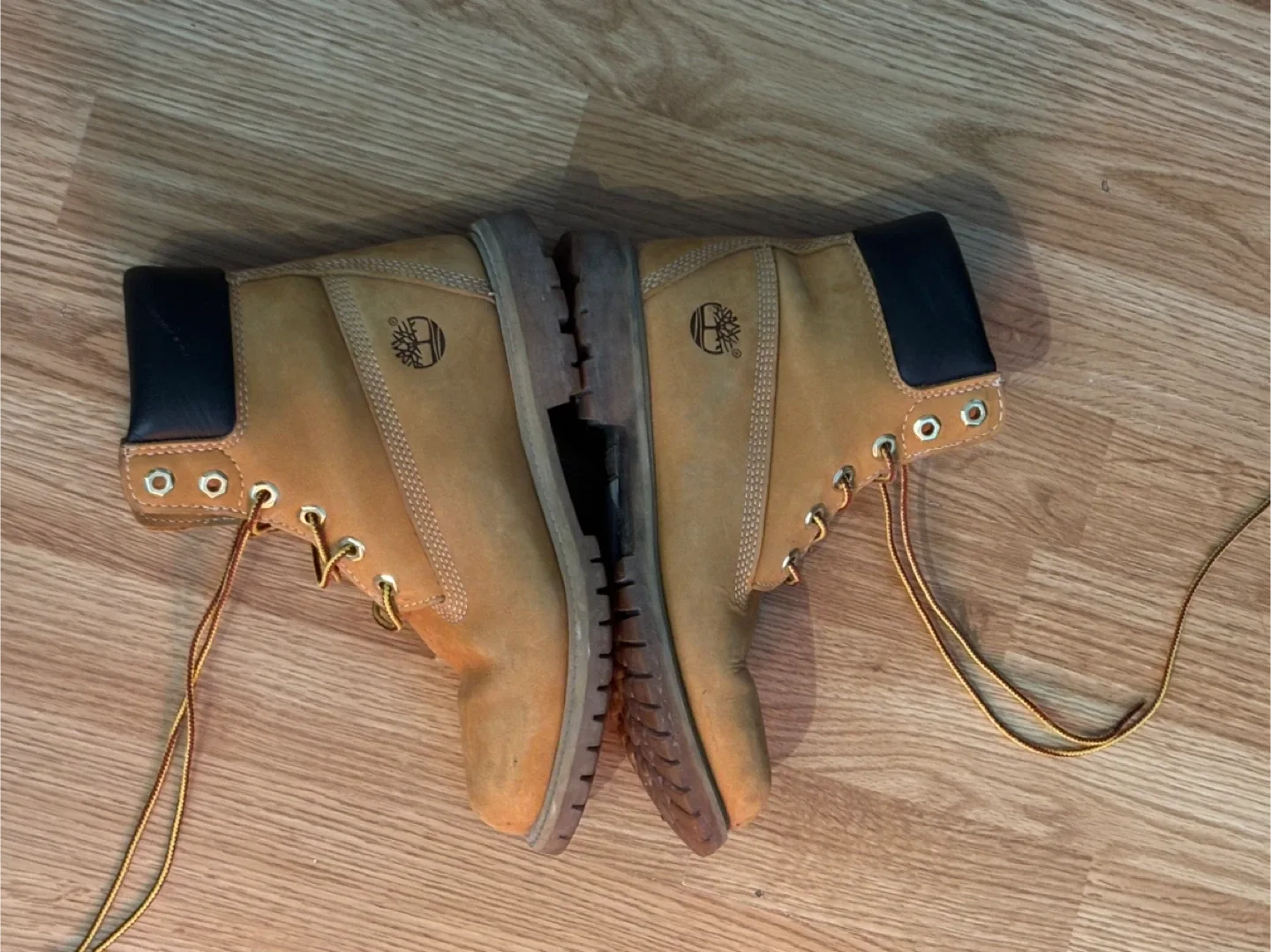 Timberland Classic Boots image indicator(3)