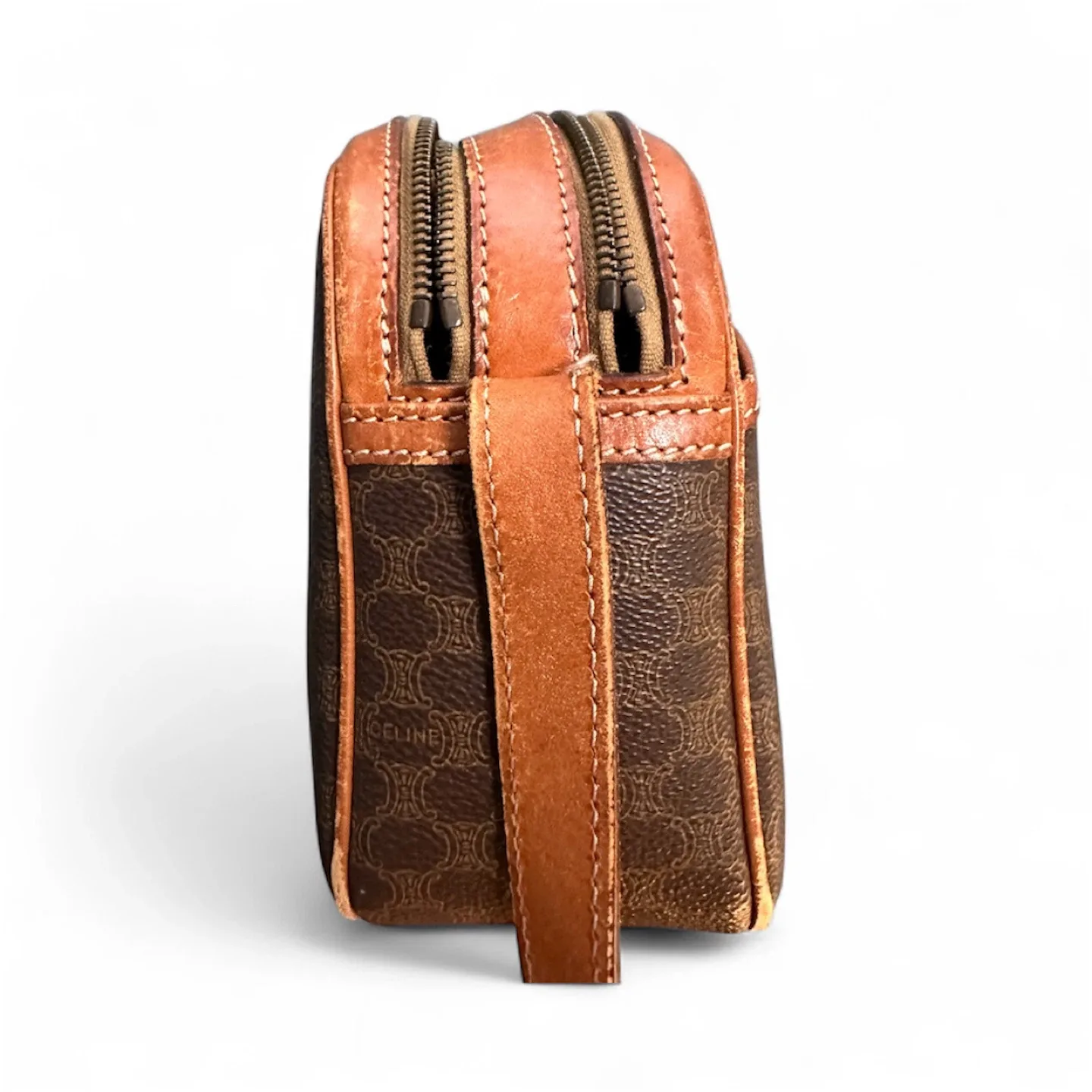 Vintage authentic Celine Macadam  crossbody bag. image indicator(7)