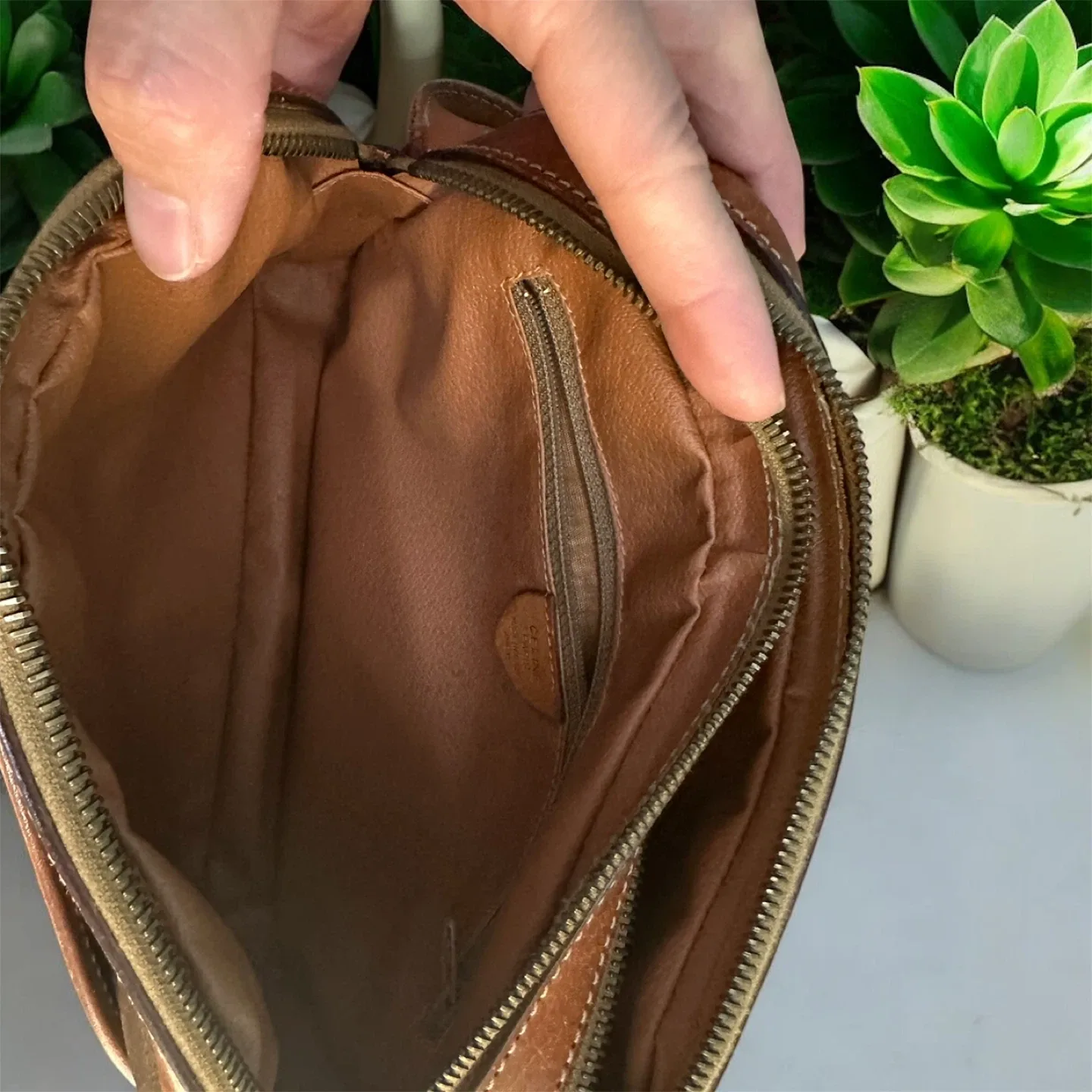 Vintage authentic Celine Macadam  crossbody bag. image indicator(8)