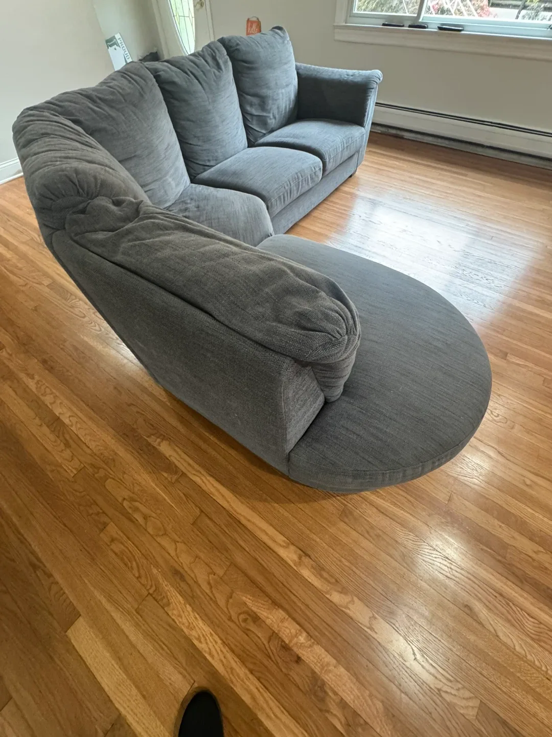 🥕Gray Sectional Sofa $300 image indicator(4)