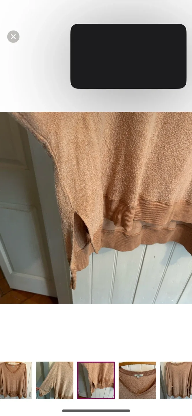 Z Supply V-Neck Pullover - Size M image indicator(3)