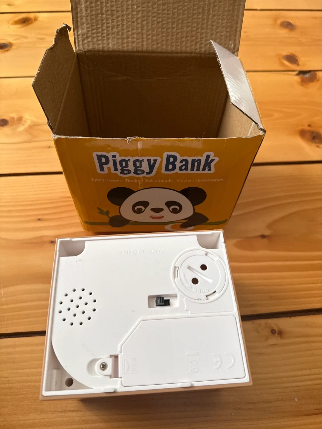 Little Panda Bamboo Piggy Bank image indicator(3)