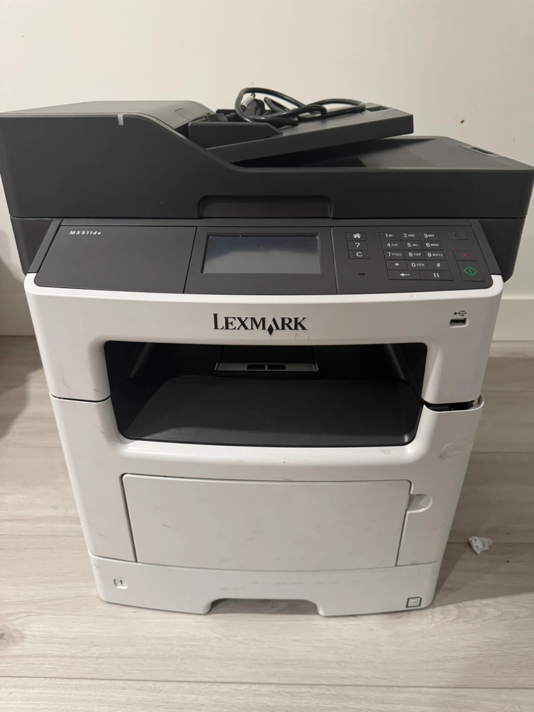 Lexmark MX511de - photo 2