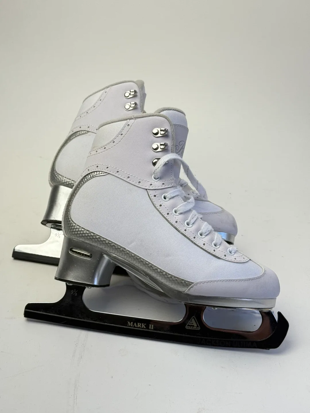 Jackson Ultima Rave 3400 Ice Skates - Size 9.5 image indicator(4)