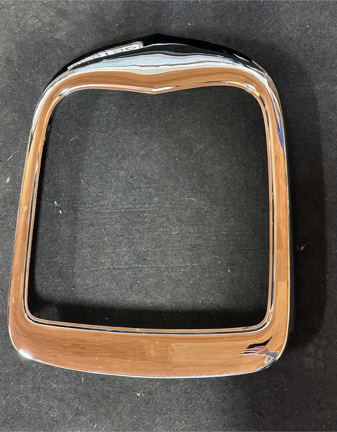 1928-29 Ford Model A chrome grill shell image indicator(2)