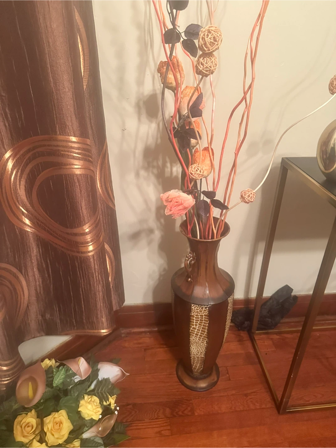 Decorative Brown Vase with Floral Arrangement - photo 2