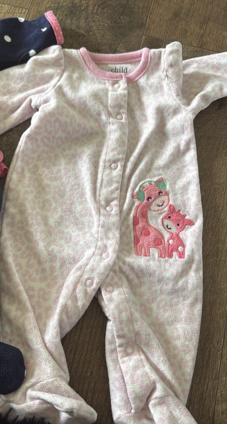 Newborn-3 months clothes - photo 3