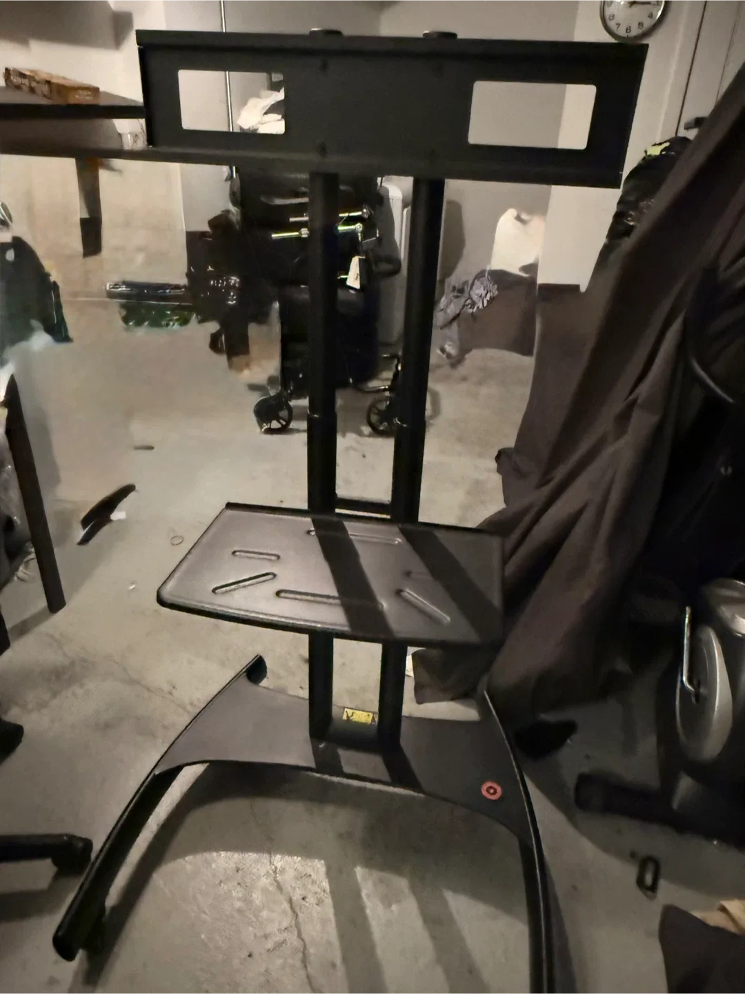 Rolling TV Stand, Black image indicator(2)