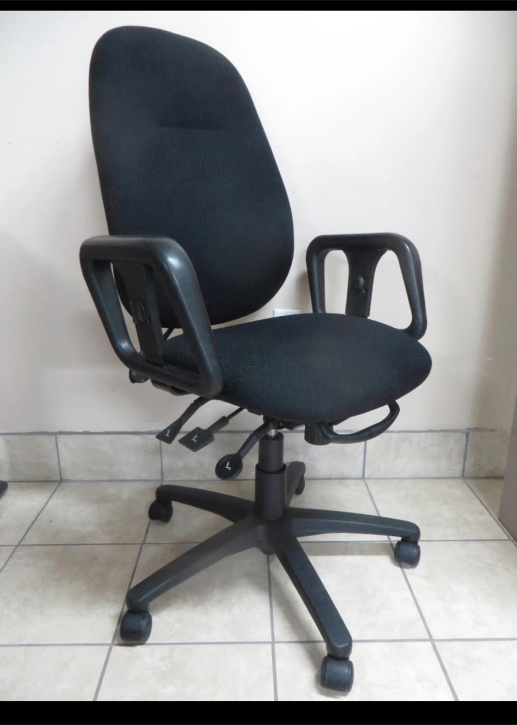 Assorted Office Chairs $60 -$85 - photo 4