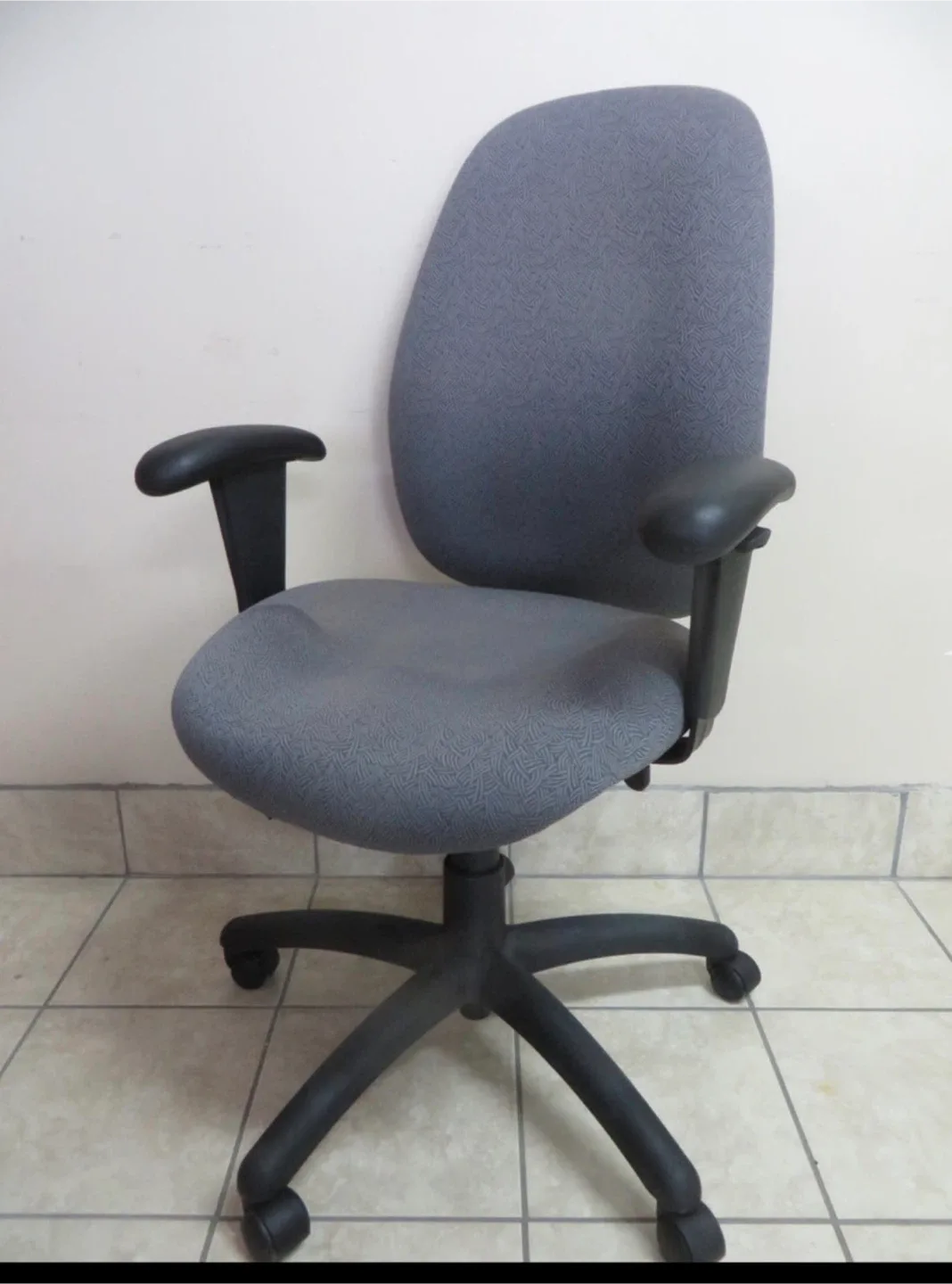 Assorted Office Chairs $60 -$85 image indicator(7)