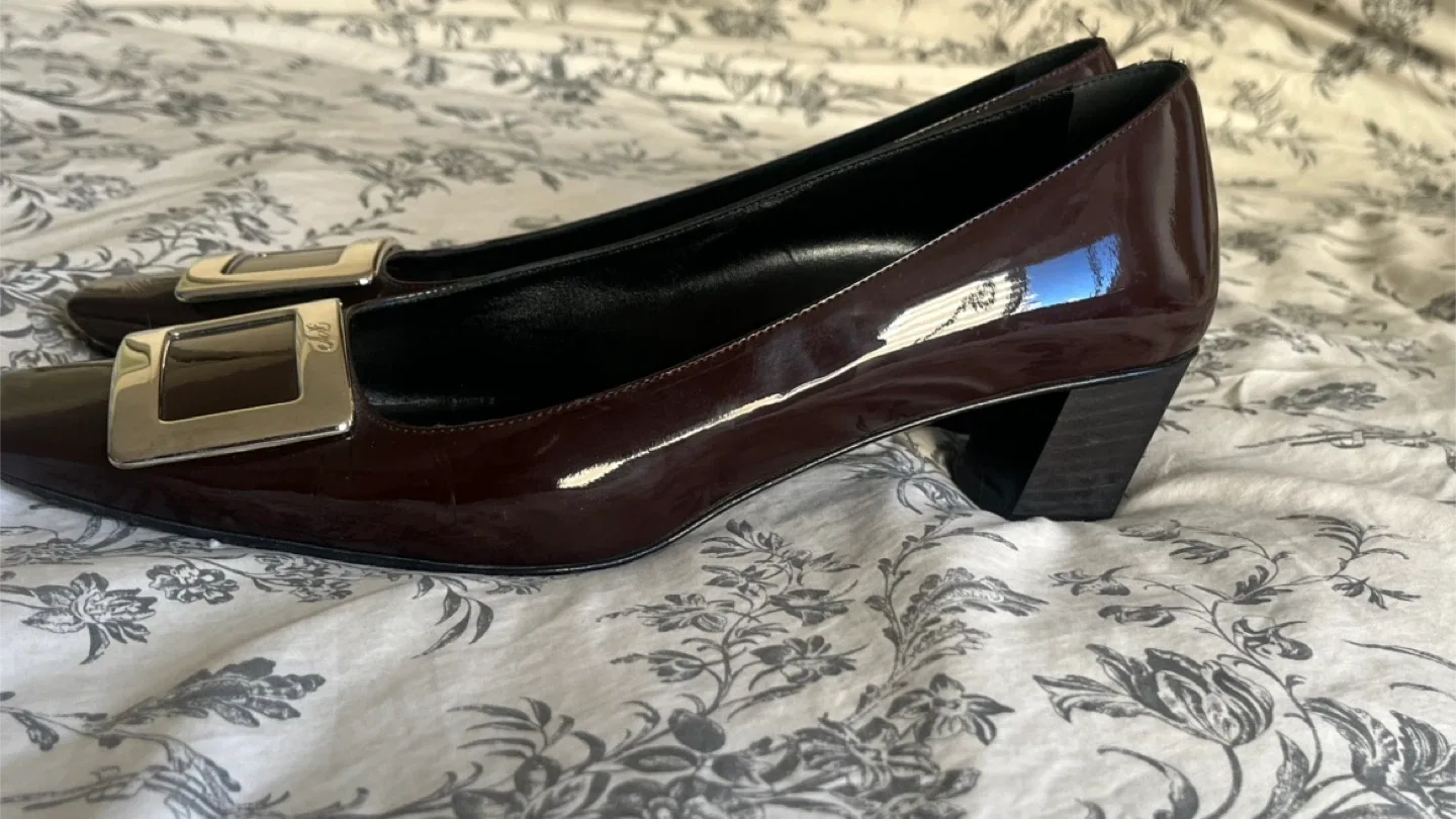 Roger Vivier Flats image indicator(5)