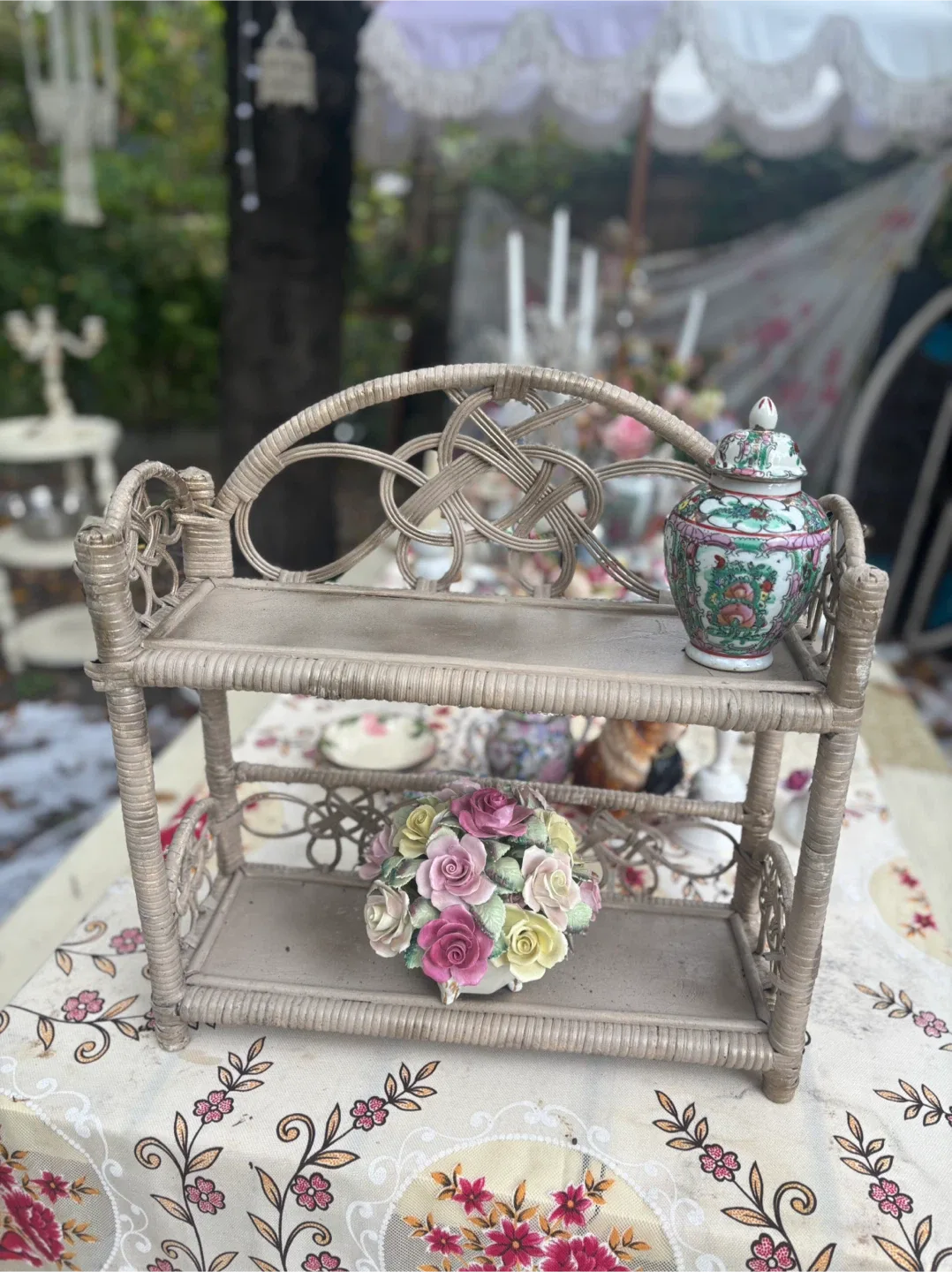 Wicker Shelf image indicator(2)