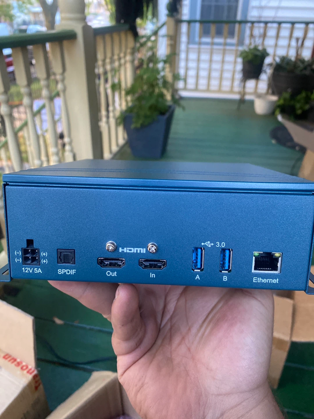 BrightSign SV-4K Digital Sign Computer - photo 2