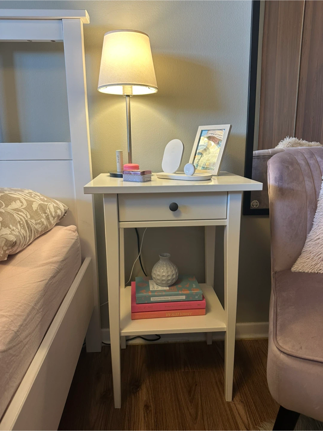 IKEA HEMNES White Nightstand