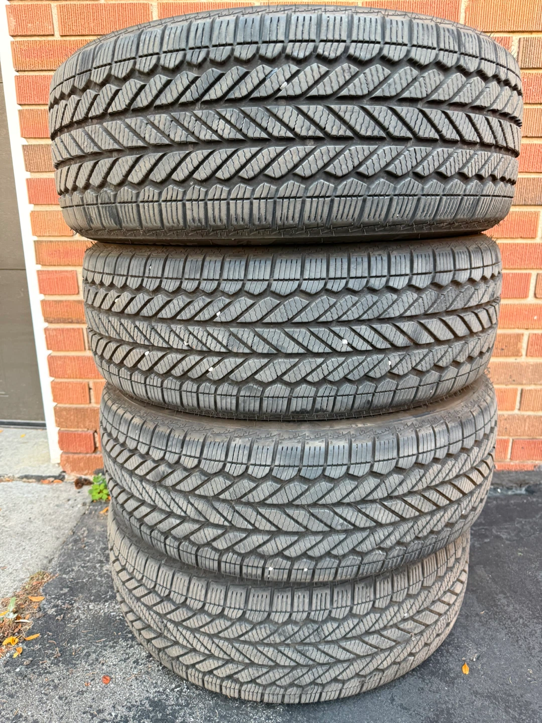 225/55R18 BRIDGESTONE WEATHERPEAK - GOOD FOR WINTER - DOT 2024 - photo 3