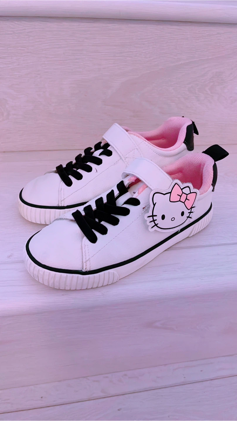 Hello Kitty White Sneakers