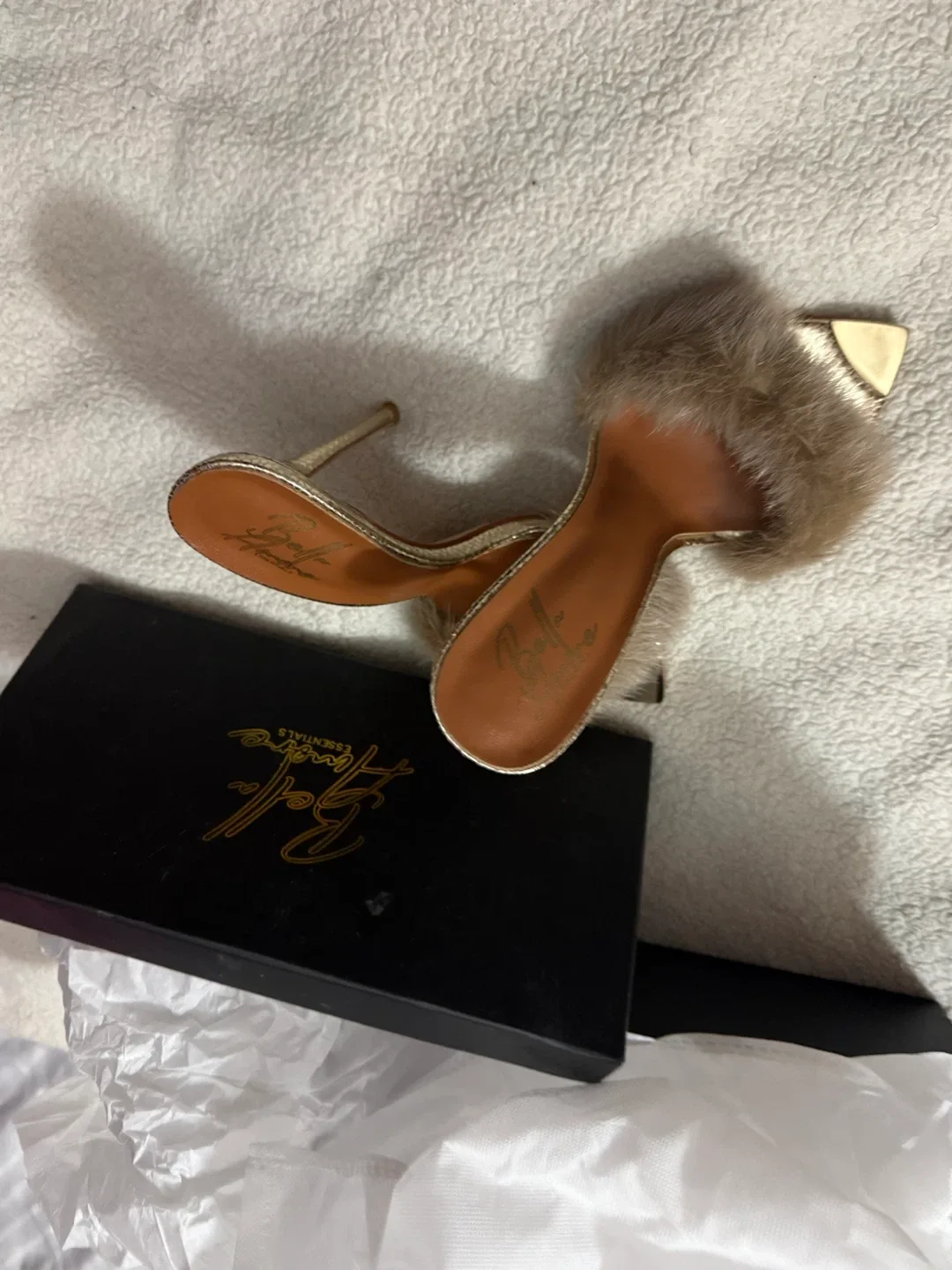Bella Amore Gold Fur Heels - Size 8 image indicator(2)