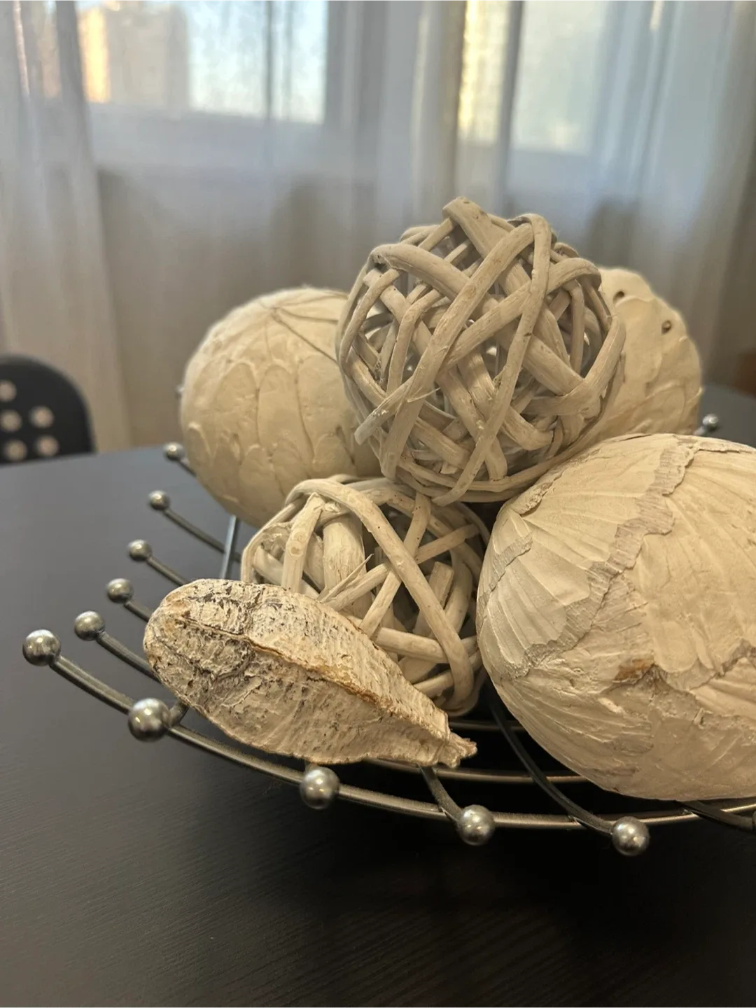 Decorative Ball Set with Metal Stand image indicator(3)