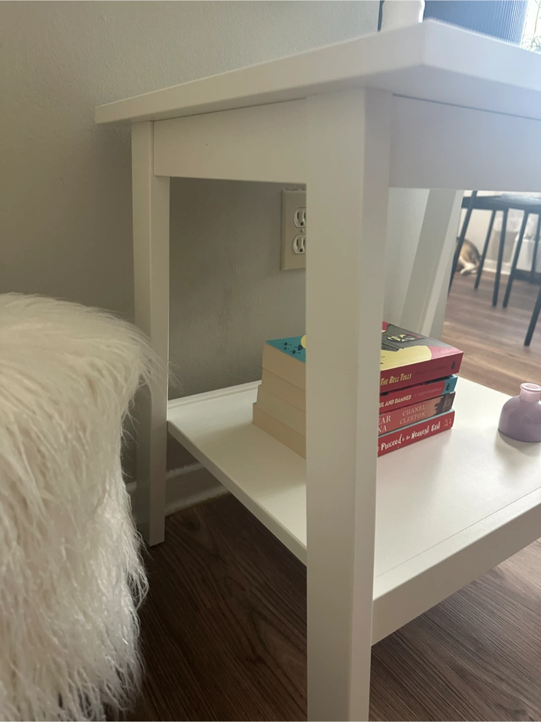 IKEA White Side Table - photo 5