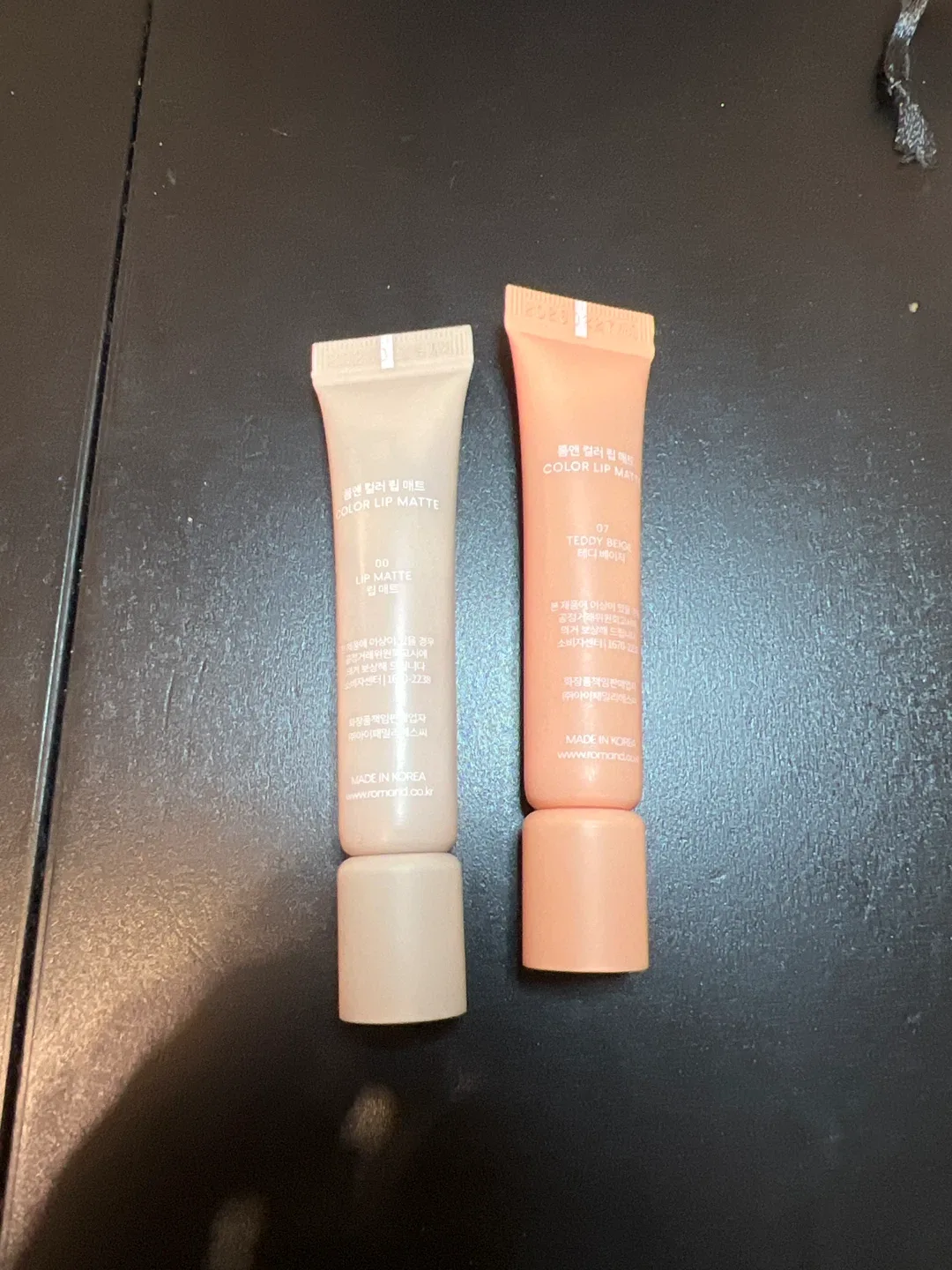 Rom&nd Lip Matte 00 & 07 image indicator(2)