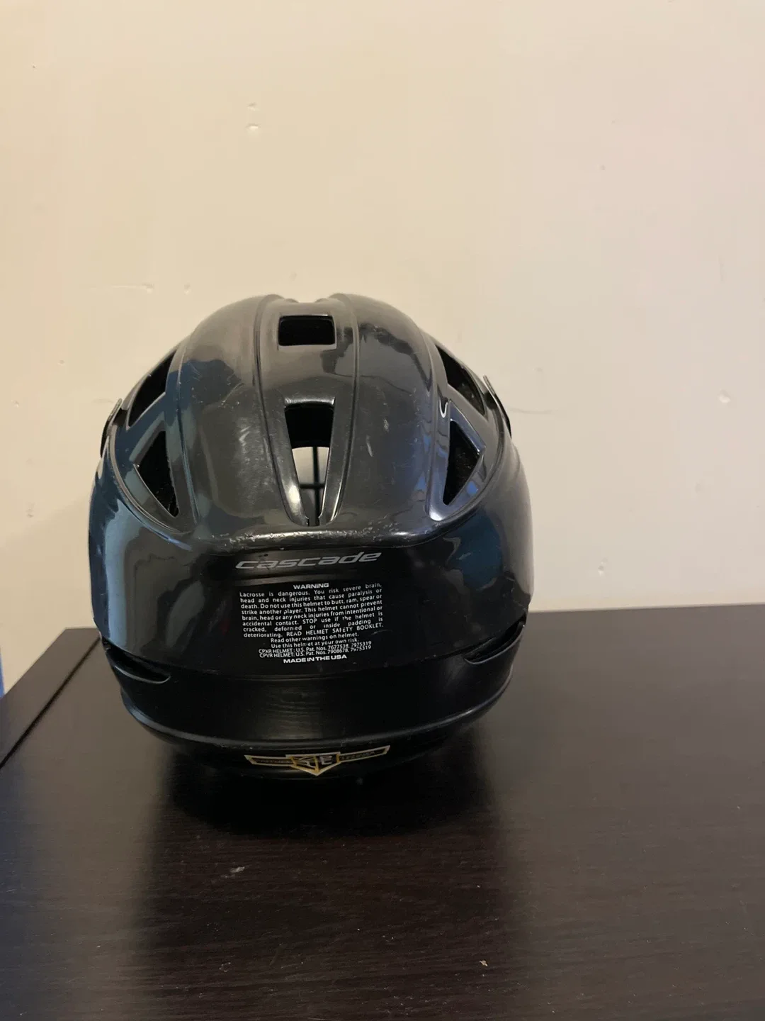Cascade CPV-R Lacrosse Helmet - Black image indicator(2)