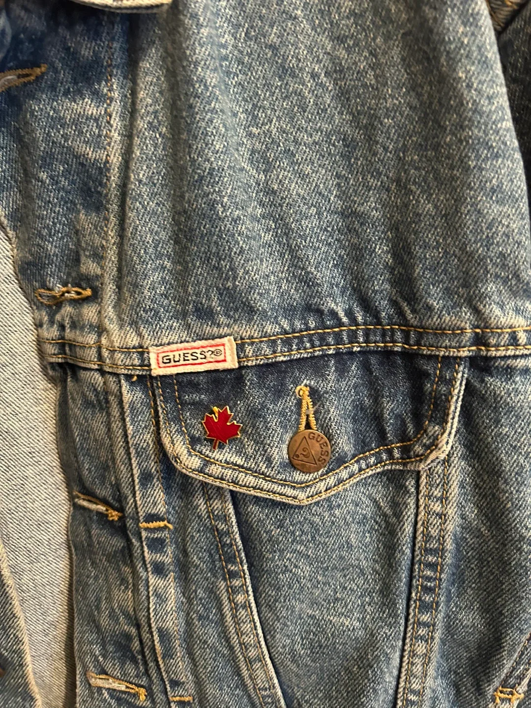 Vintage guess denim jacket image indicator(4)