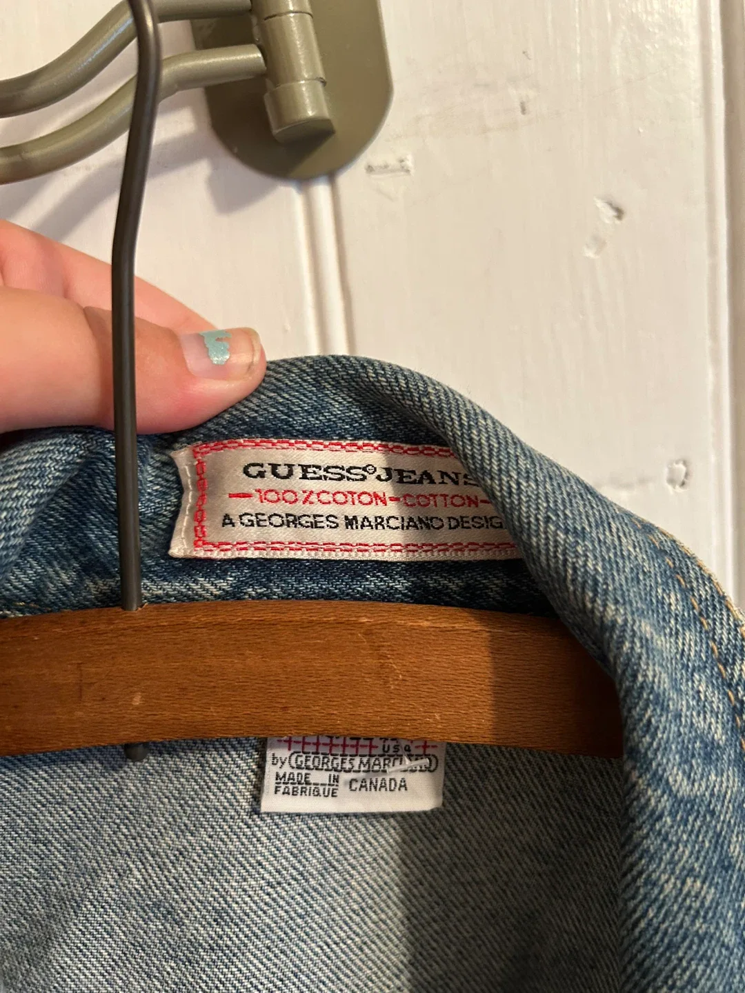 Vintage guess denim jacket image indicator(7)