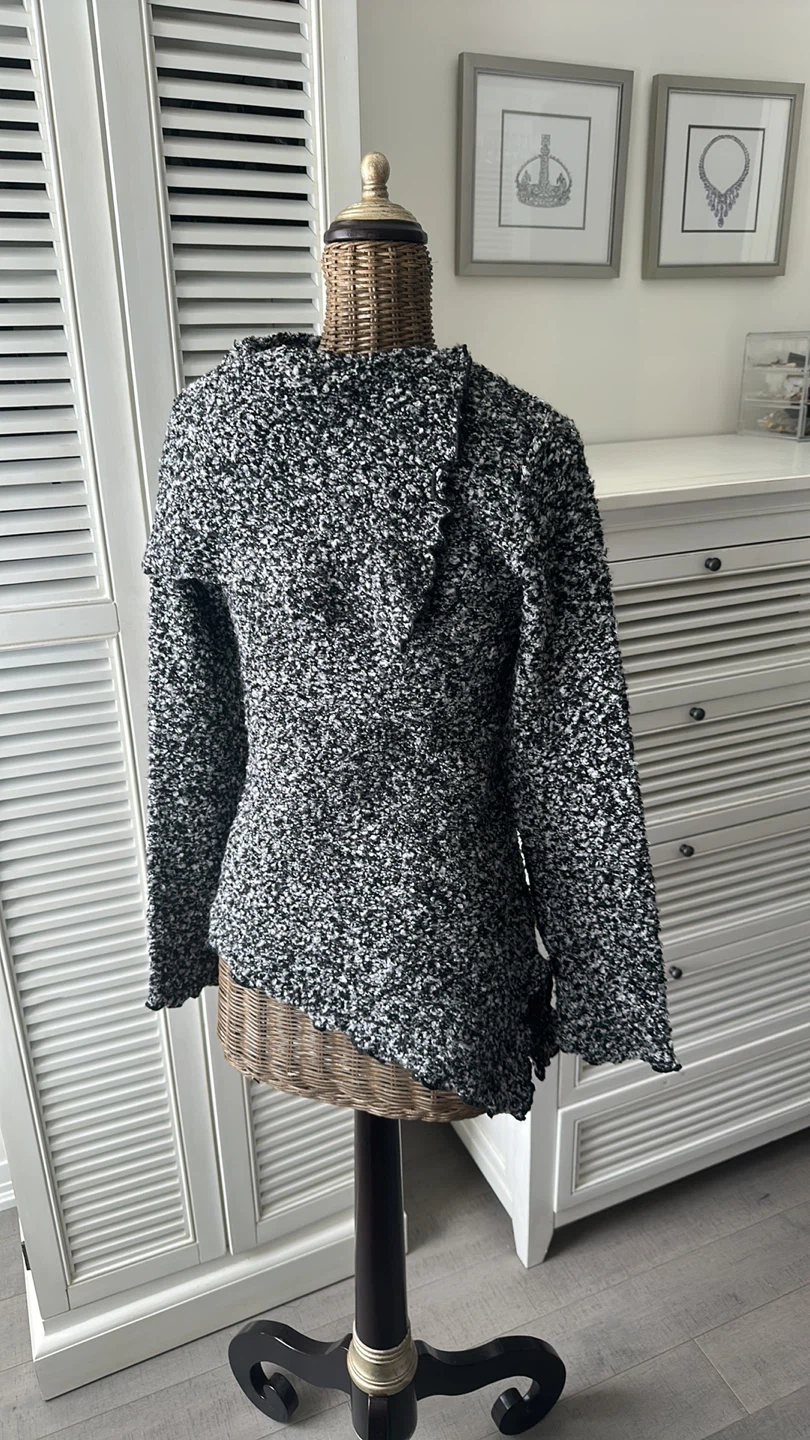 Annex Vintage Black/Grey Assymetrical Sweater * XS - photo 2