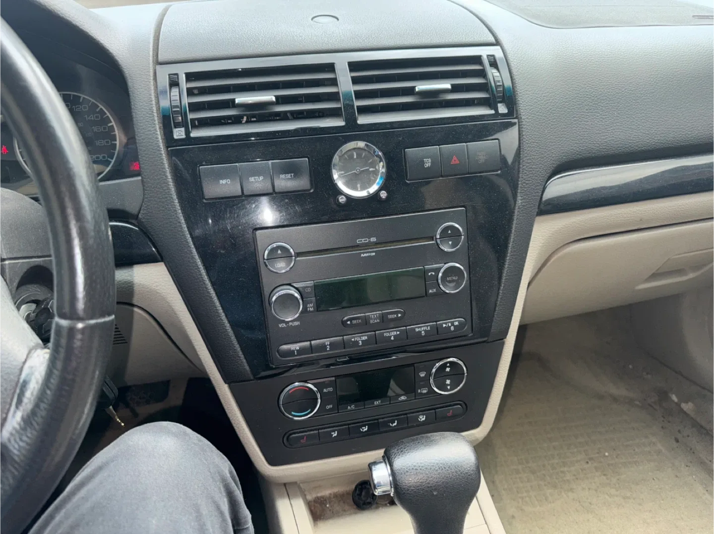 Ford fusion Vehicle image indicator(3)