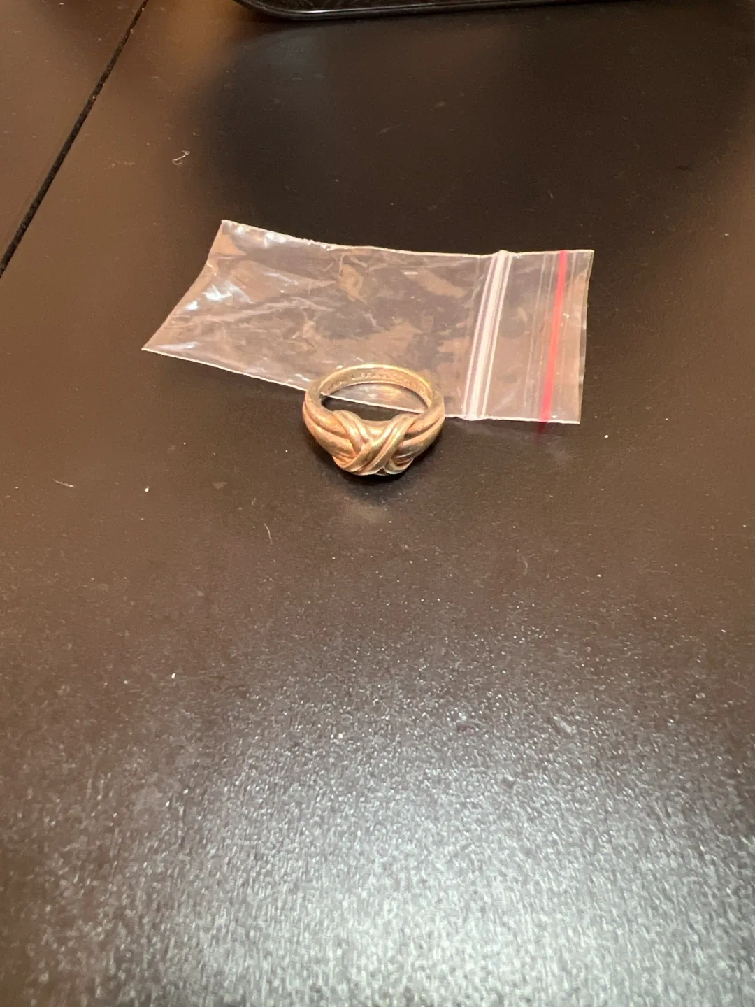 Tiffany & Co. Sterling Silver Crossover Kiss Ring 1990 - Size 5 image indicator(5)