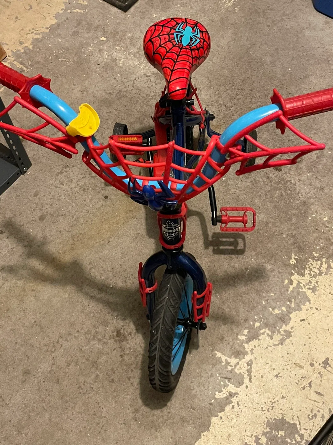 Spiderman Kids' Bicycle image indicator(2)