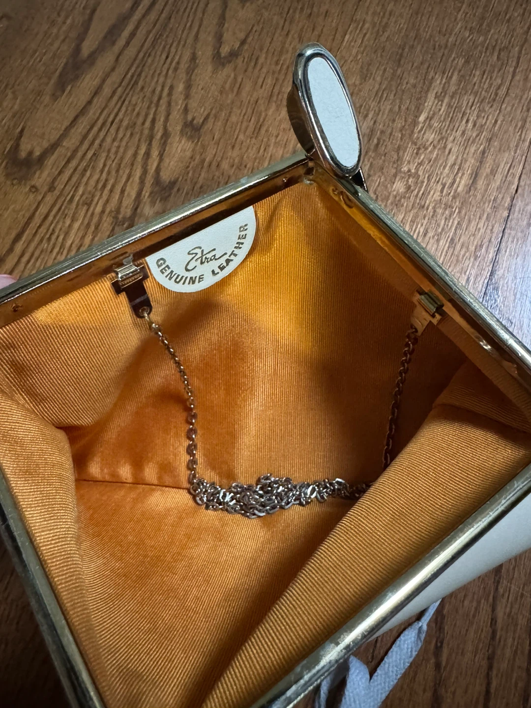Etra Genuine Leather White Clutch Purse - photo 3